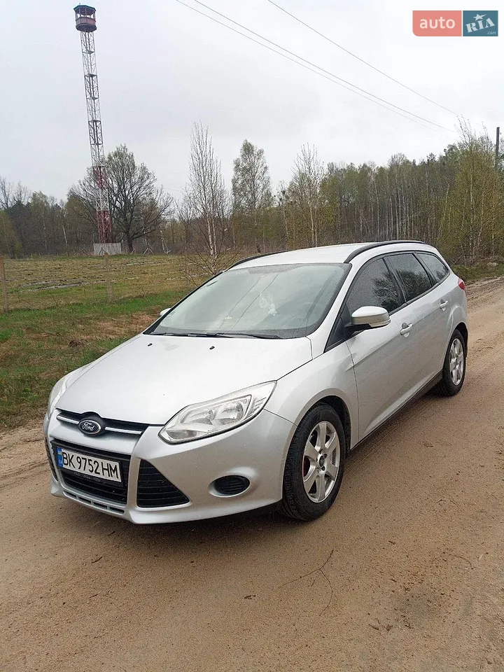 2012 Ford Focus - мініатюра 10