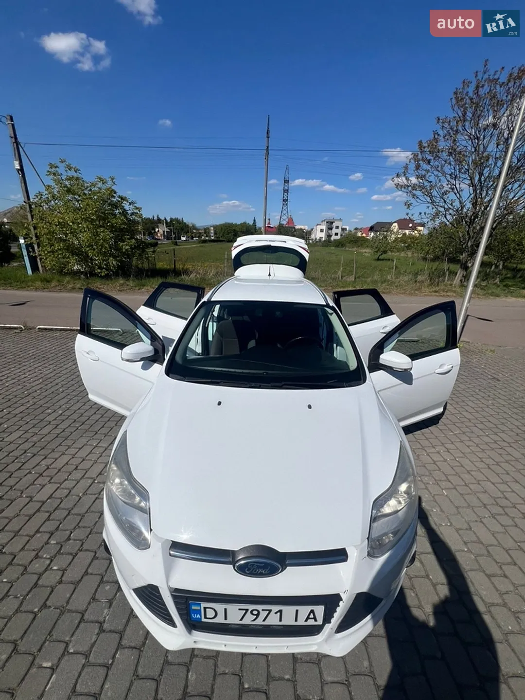 2014 Ford Focus - мініатюра 17