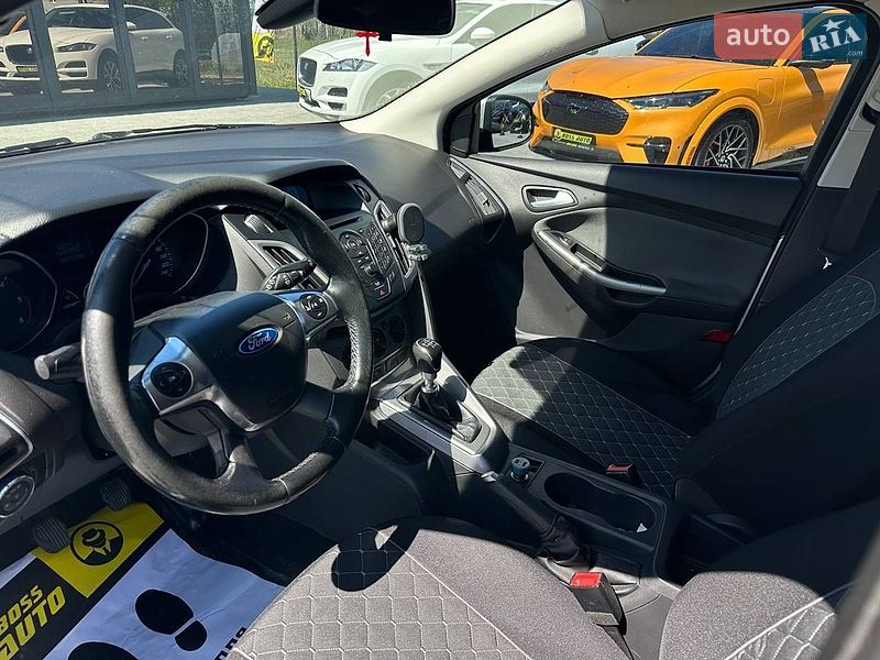 Универсал Ford Focus 2013 в Ивано-Франковске