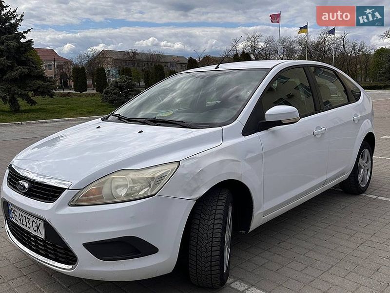 Хэтчбек Ford Focus 2008 в Вознесенске