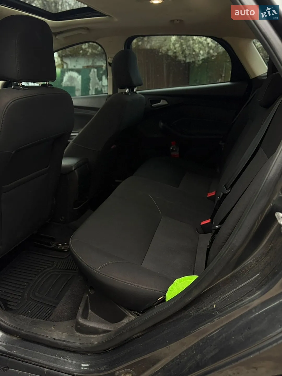 2017 Ford Focus - мініатюра 18