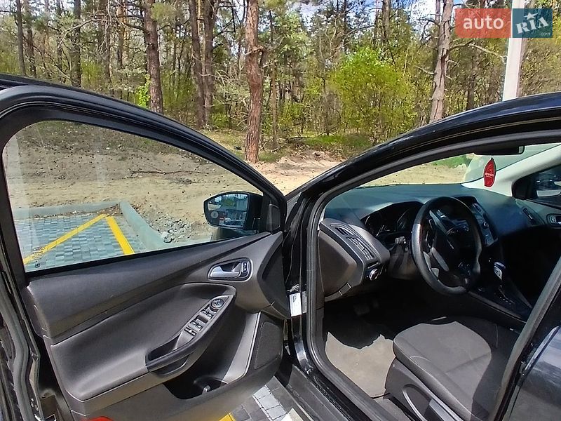 Хетчбек Ford Focus 2015 в Обухові