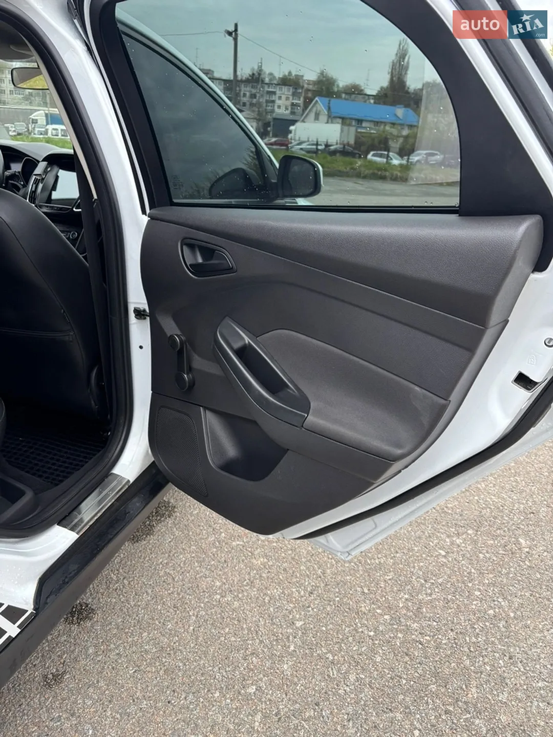 2015 Ford Focus - мініатюра 16
