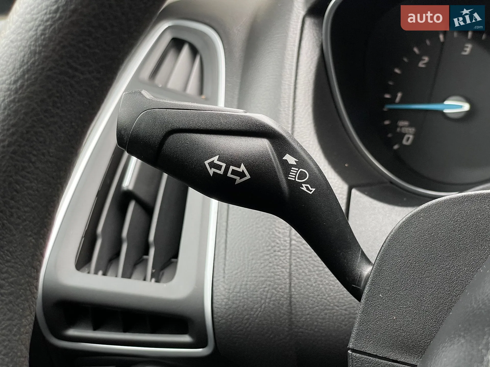 2014 Ford Focus - мініатюра 44