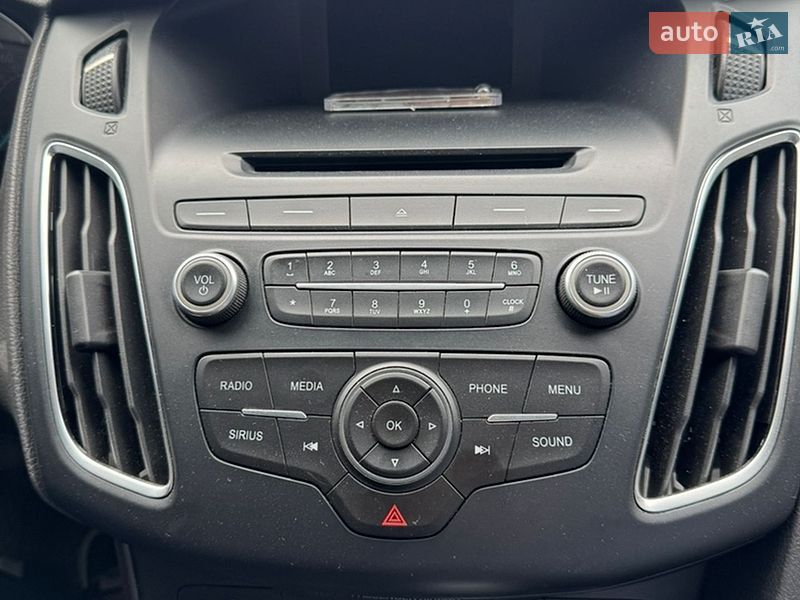 Седан Ford Focus 2015 в Дніпрі
