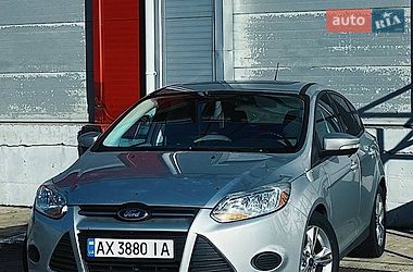 Хэтчбек Ford Focus 2014 в Киеве