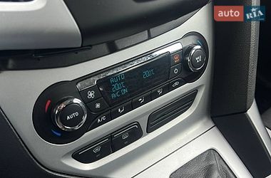 Хэтчбек Ford Focus 2013 в Киеве