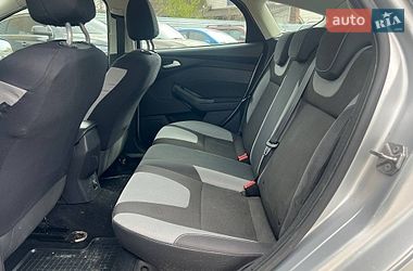 Хэтчбек Ford Focus 2013 в Киеве