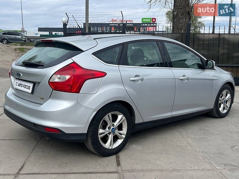 Хэтчбек Ford Focus 2013 в Киеве