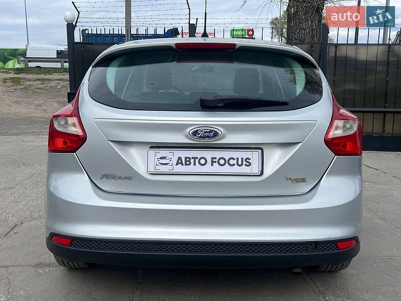 Хэтчбек Ford Focus 2013 в Киеве