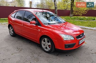 Хетчбек Ford Focus 2005 в Кореці