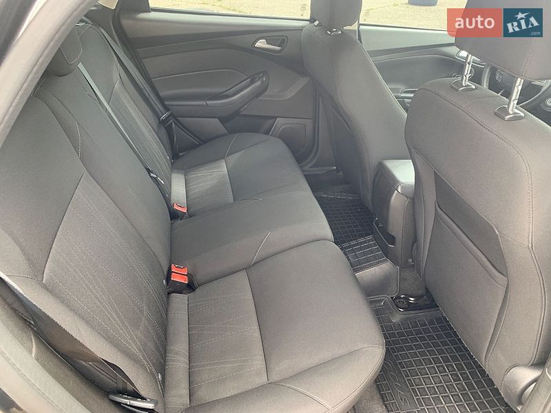 Хэтчбек Ford Focus 2016 в Одессе