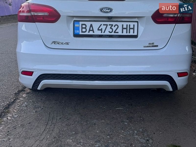 Седан Ford Focus 2015 в Любашівці