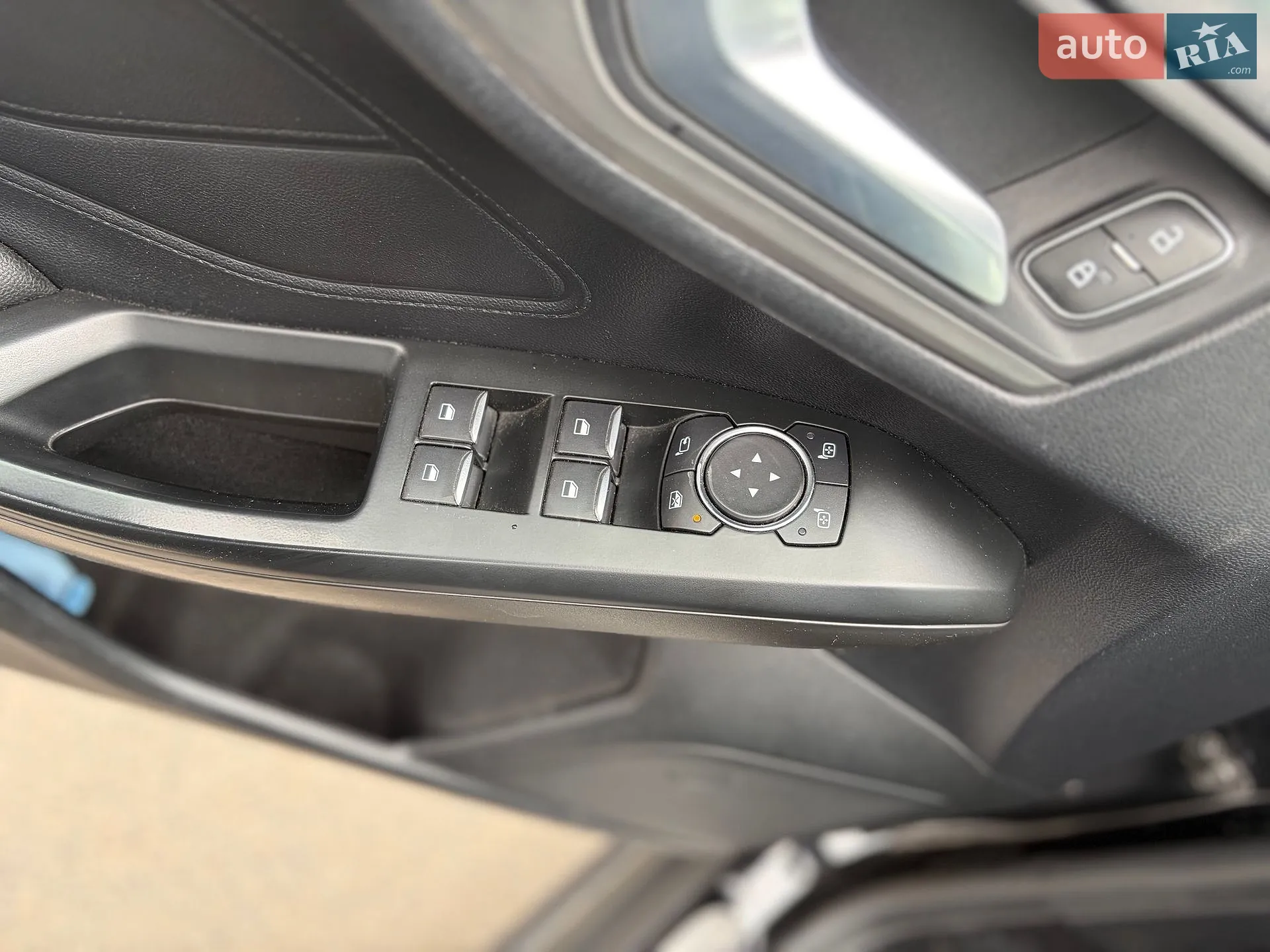 2019 Ford Focus - мініатюра 14