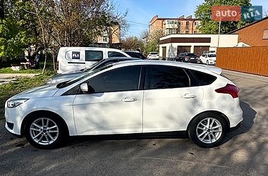 Хэтчбек Ford Focus 2016 в Черкассах