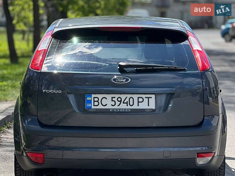 Хэтчбек Ford Focus 2007 в Львове