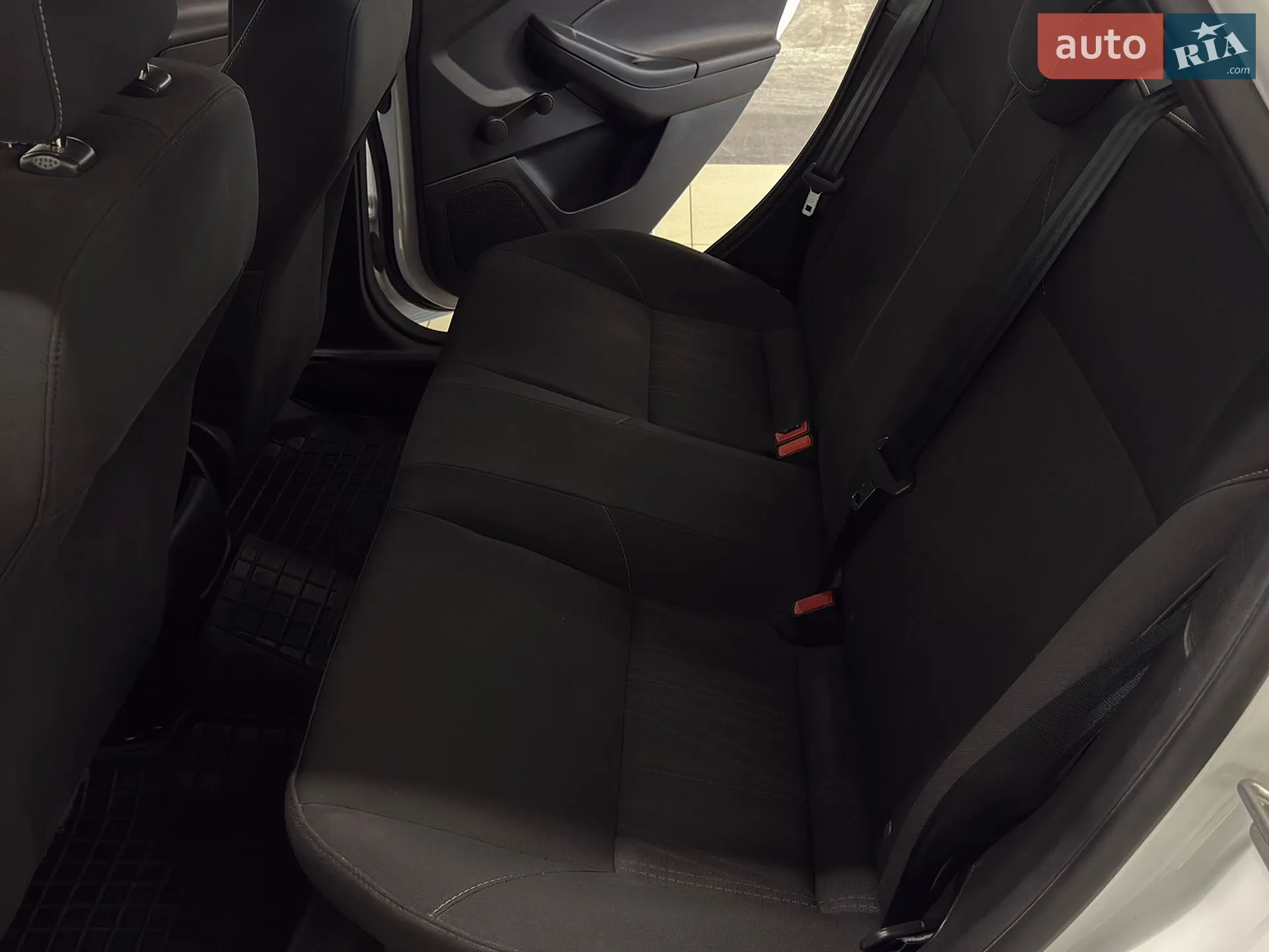 2017 Ford Focus - мініатюра 26