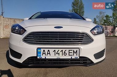 Седан Ford Focus 2015 в Киеве