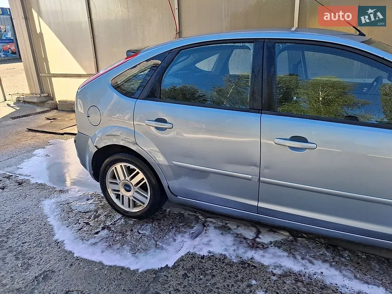 Ford Focus 2006 VIN WF05XXGCD56A86259 фото оголошення 4 з 56