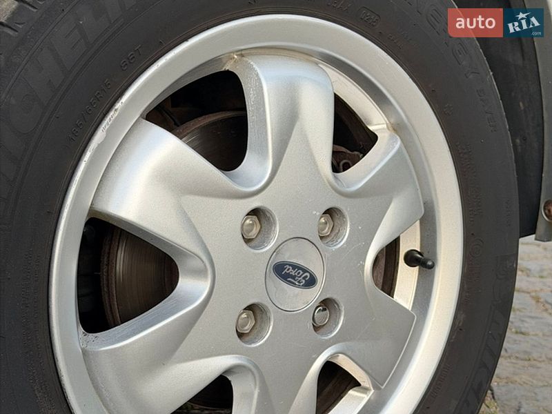 Хетчбек Ford Focus 2003 в Одесі