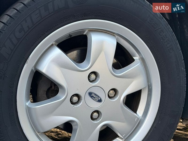 Хетчбек Ford Focus 2003 в Одесі