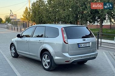 Універсал Ford Focus 2008 в Сарнах