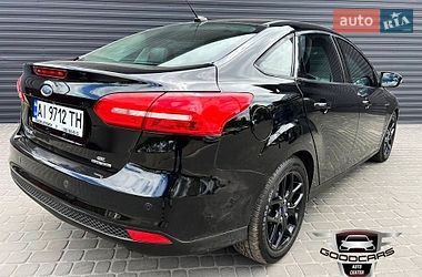 Седан Ford Focus 2016 в Кам'янському