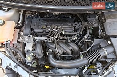 Універсал Ford Focus 2005 в Первомайську