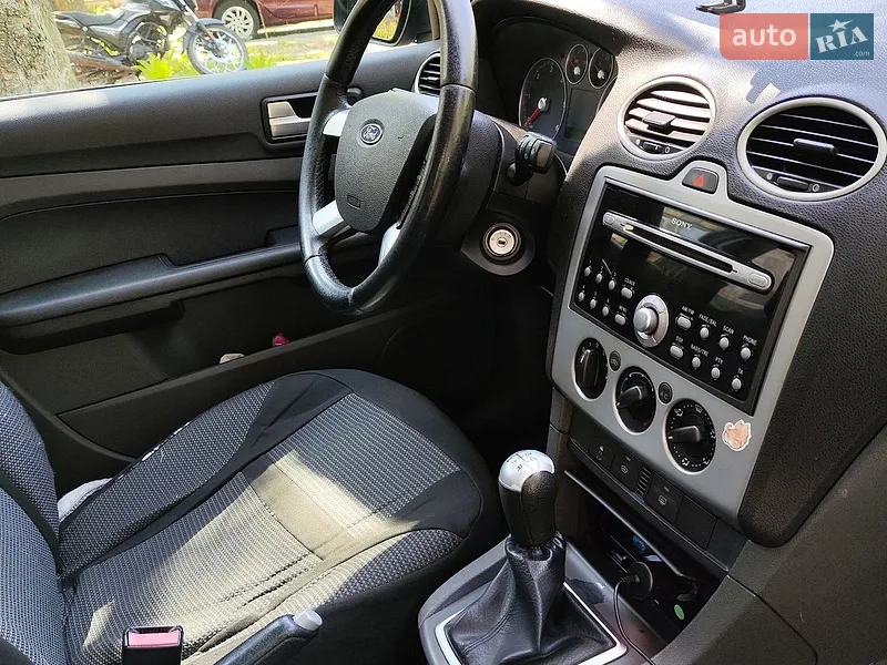 Ford Focus 2004 VIN WF0WXXGCDW4T77884 фото оголошення 17 з 62