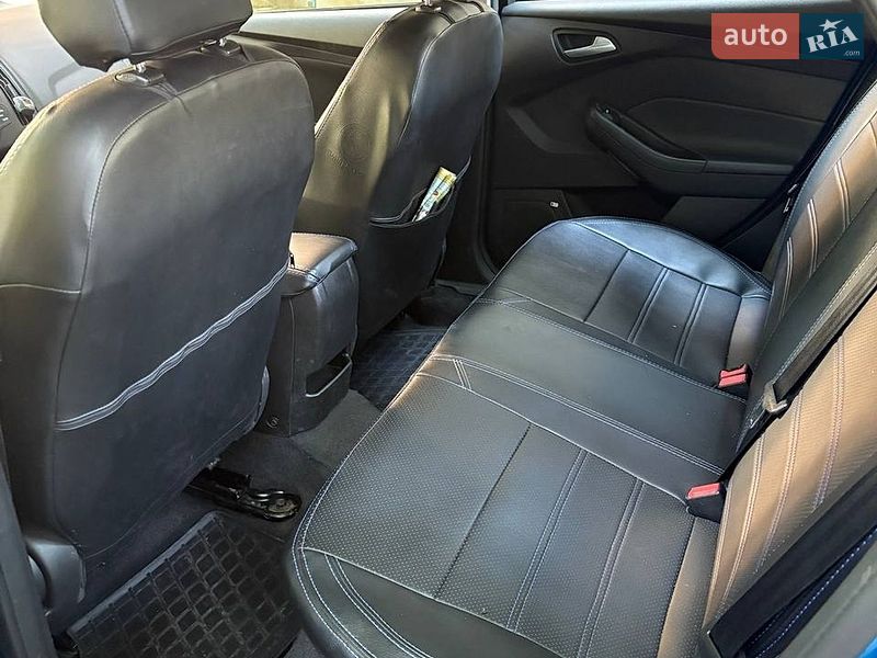 Седан Ford Focus 2015 в Києві