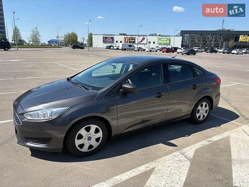 Седан Ford Focus 2018 в Киеве