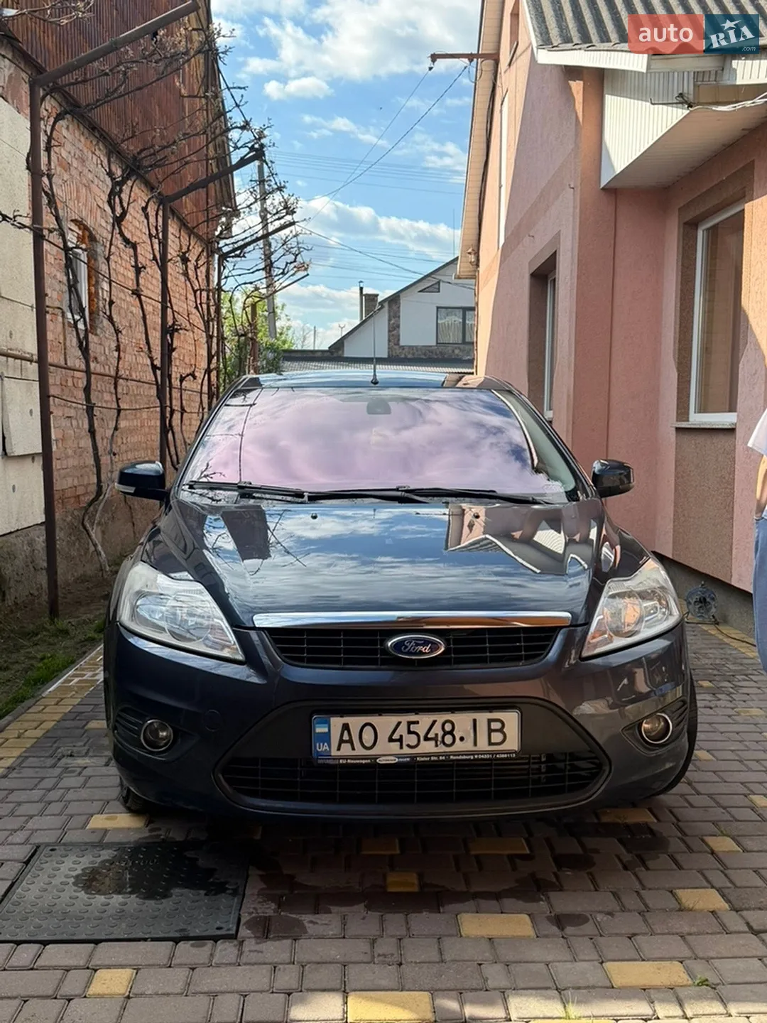 2010 Ford Focus - мініатюра 4