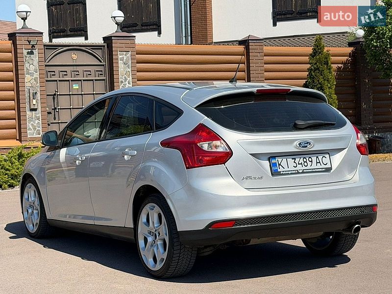 Хэтчбек Ford Focus 2011 в Борисполе