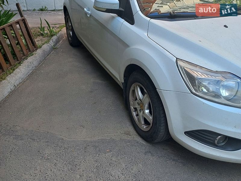 Хэтчбек Ford Focus 2009 в Николаеве