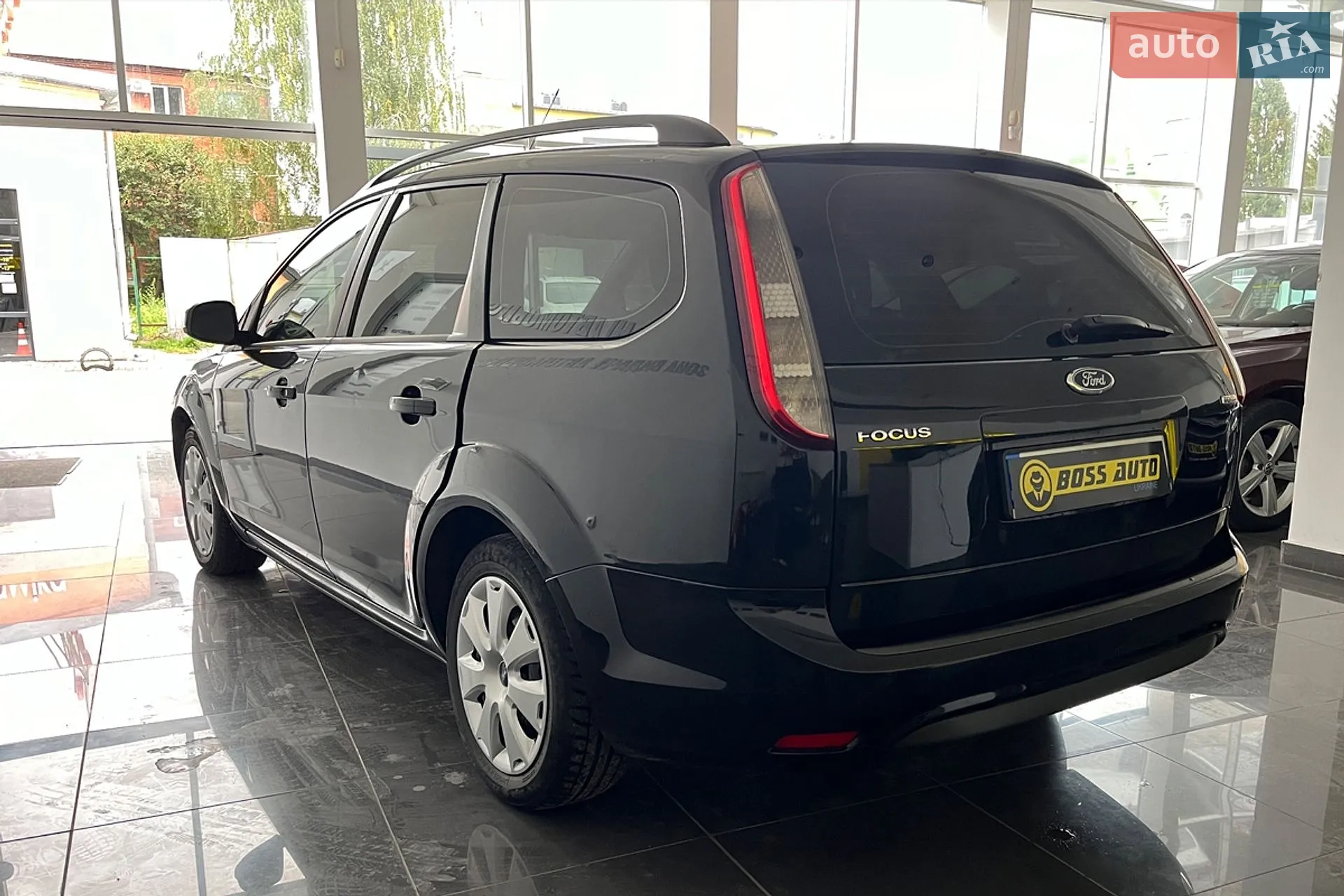2010 Ford Focus - мініатюра 5