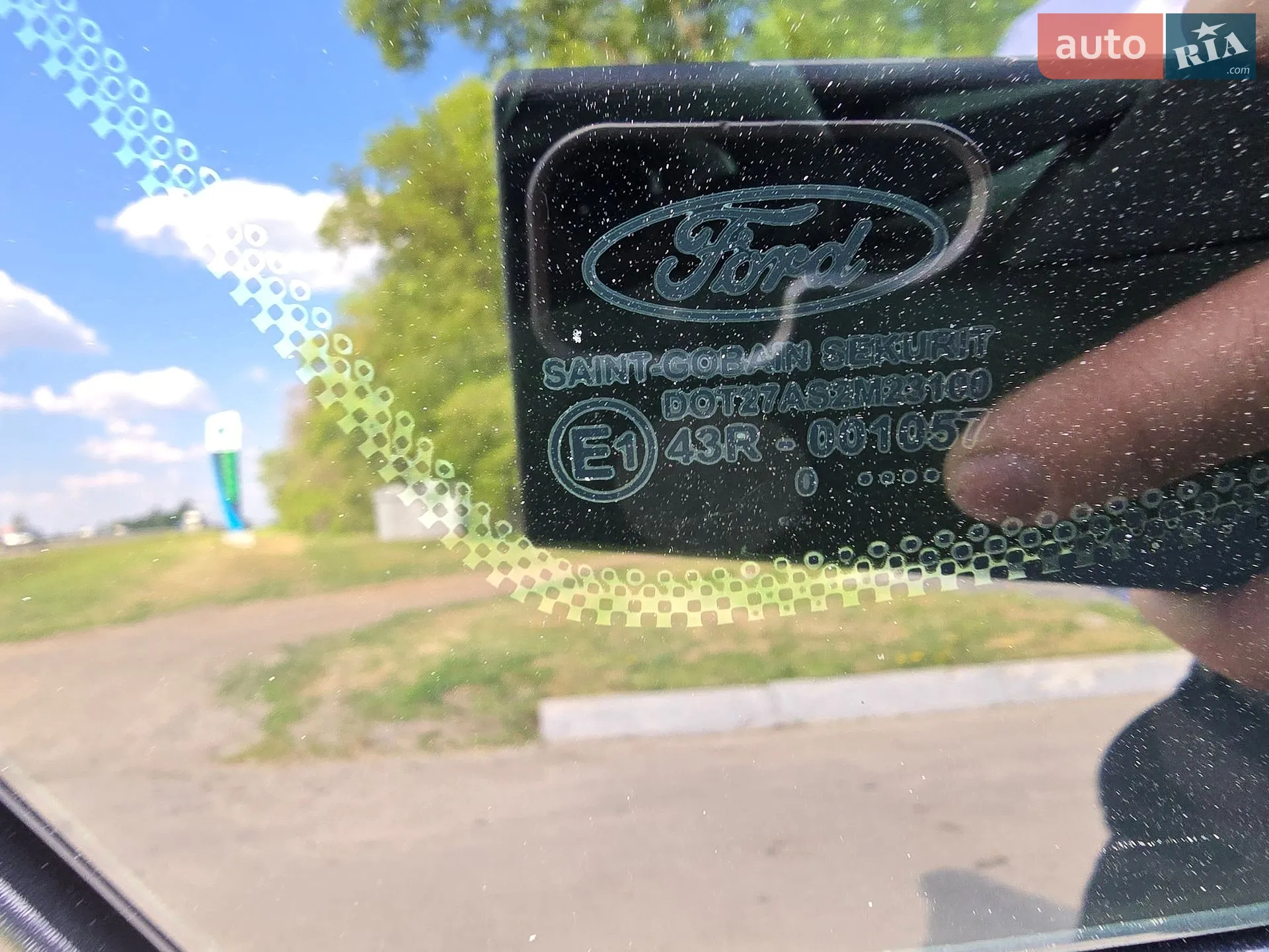 2010 Ford Focus - мініатюра 28