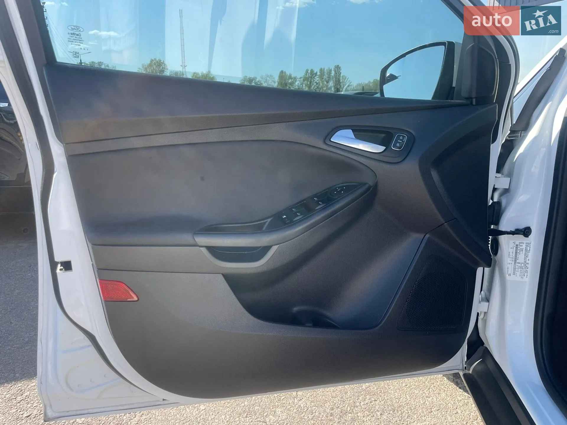 2017 Ford Focus - мініатюра 9