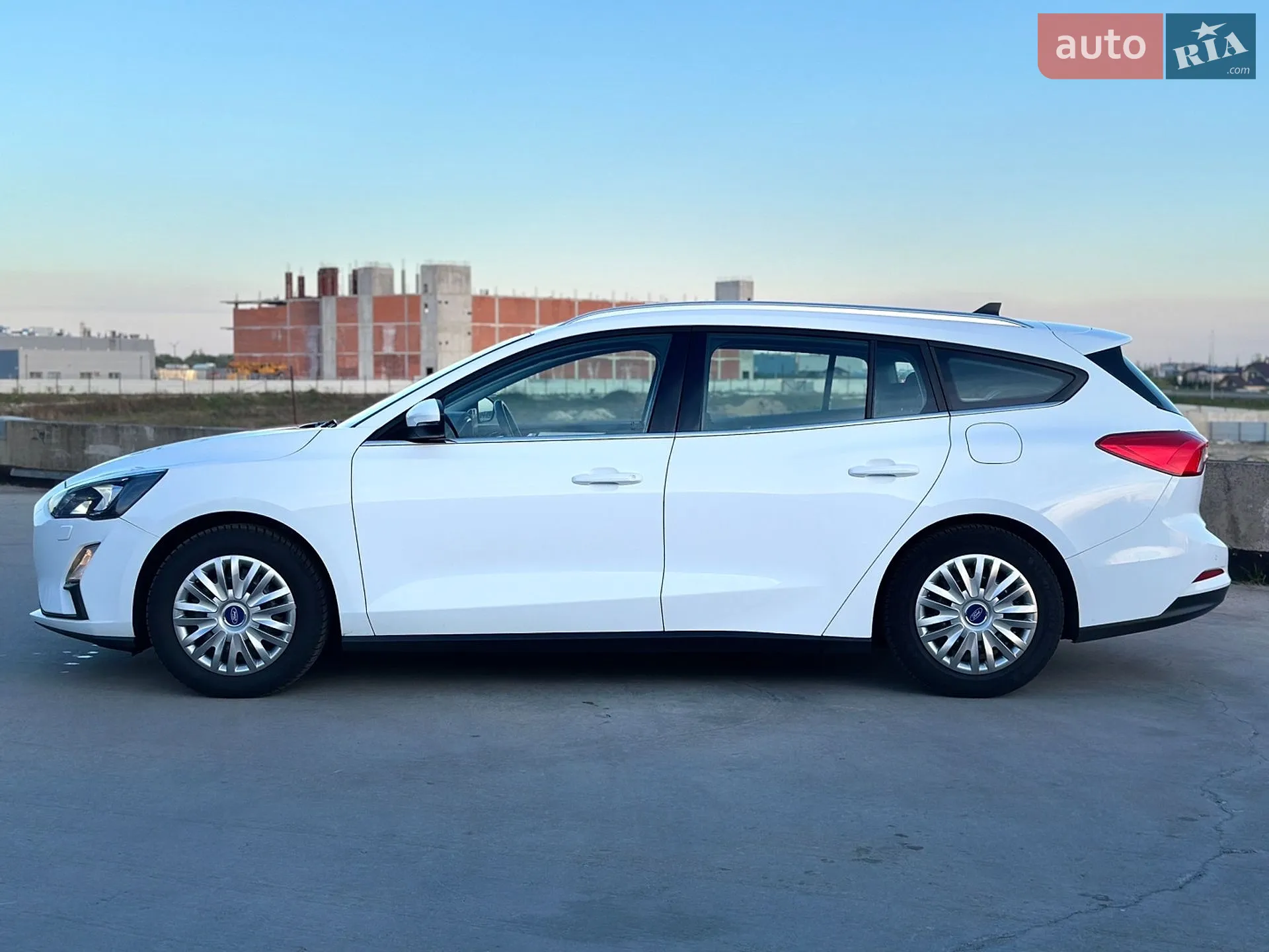 2021 Ford Focus - мініатюра 2