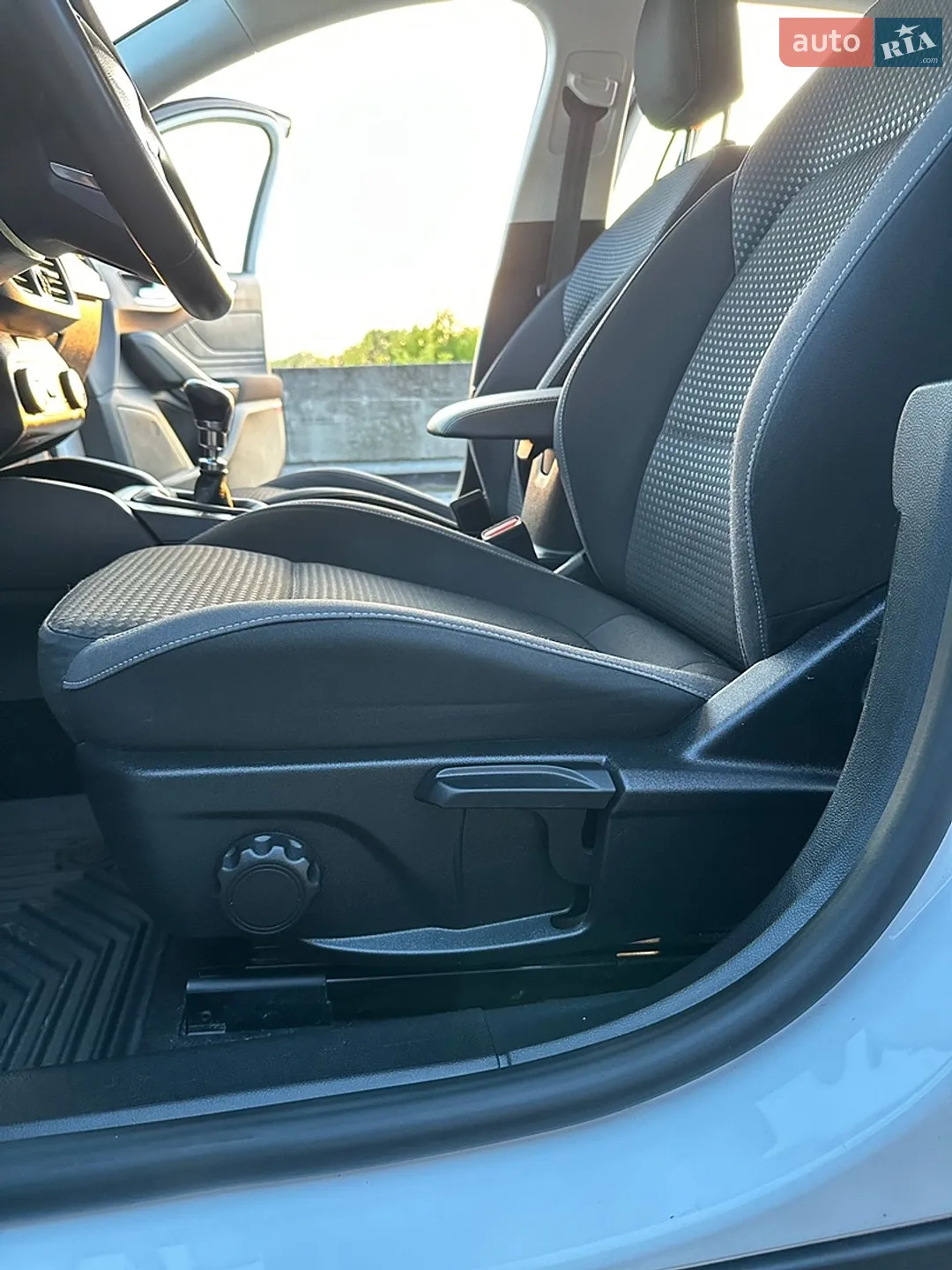 2021 Ford Focus - мініатюра 27