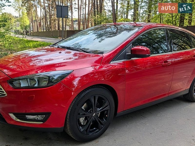 Хетчбек Ford Focus 2015 в Львові