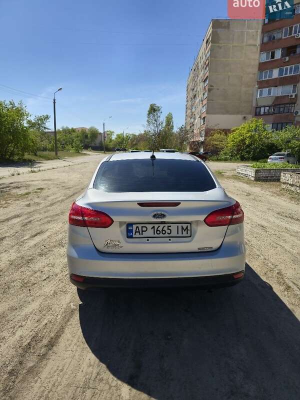 Седан Ford Focus 2015 в Запорожье