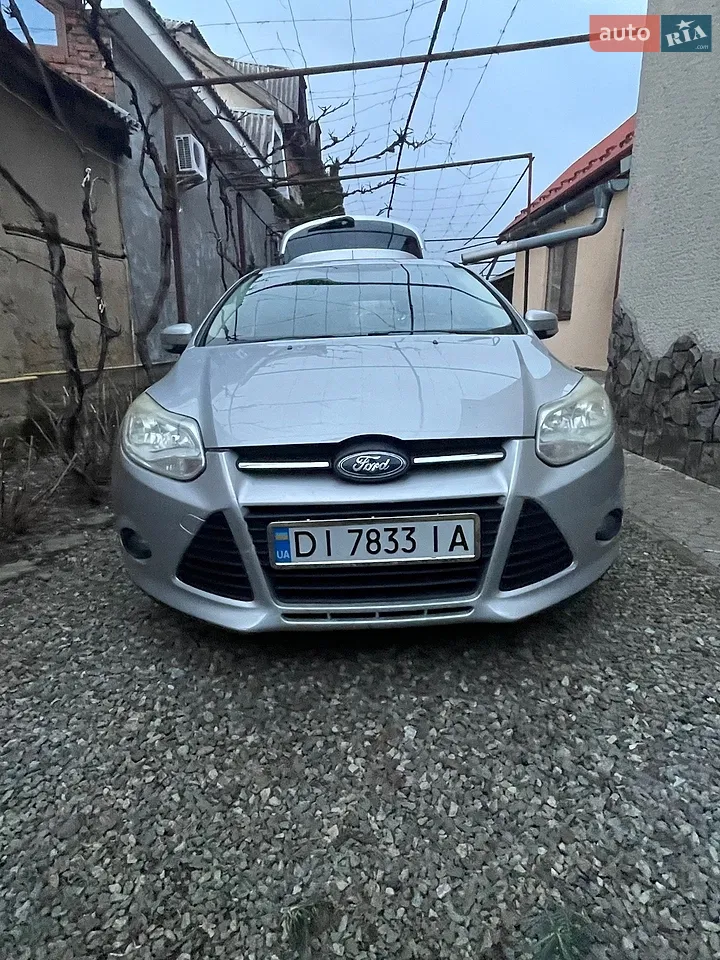 2010 Ford Focus - мініатюра 20