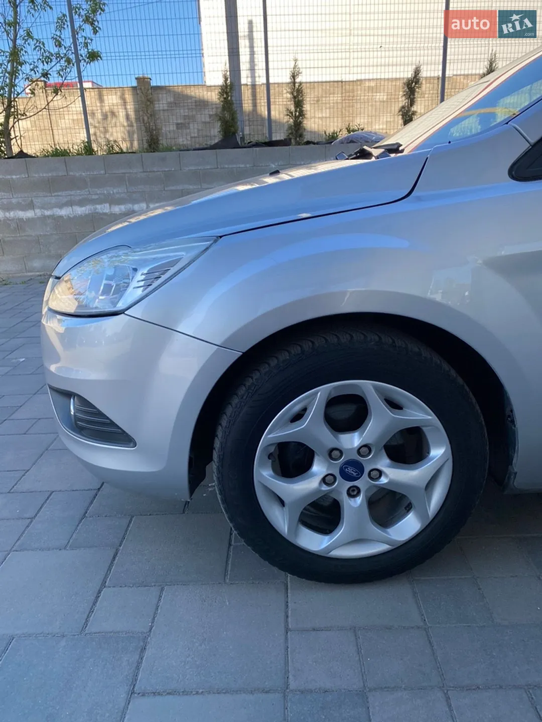 2010 Ford Focus - мініатюра 9