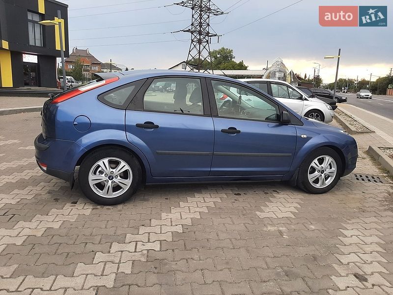 Хэтчбек Ford Focus 2006 в Ивано-Франковске