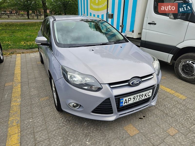 Хетчбек Ford Focus 2013 в Дрогобичі