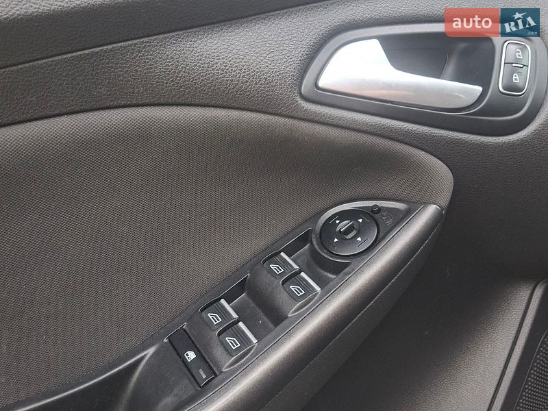 Седан Ford Focus 2015 в Николаеве