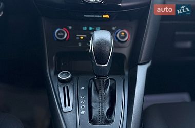 Седан Ford Focus 2017 в Бурштыне
