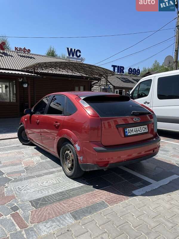 Хэтчбек Ford Focus 2007 в Житомире