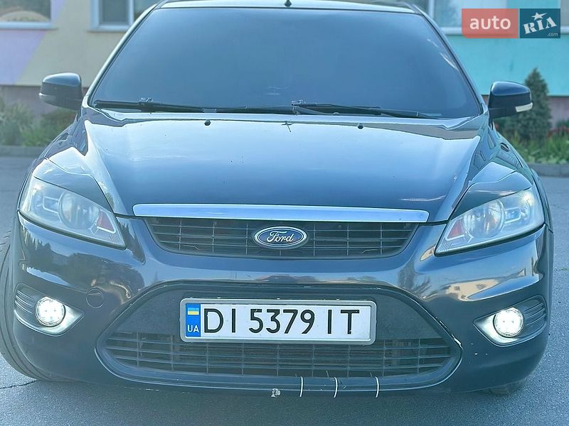 Хетчбек Ford Focus 2010 в Дніпрі