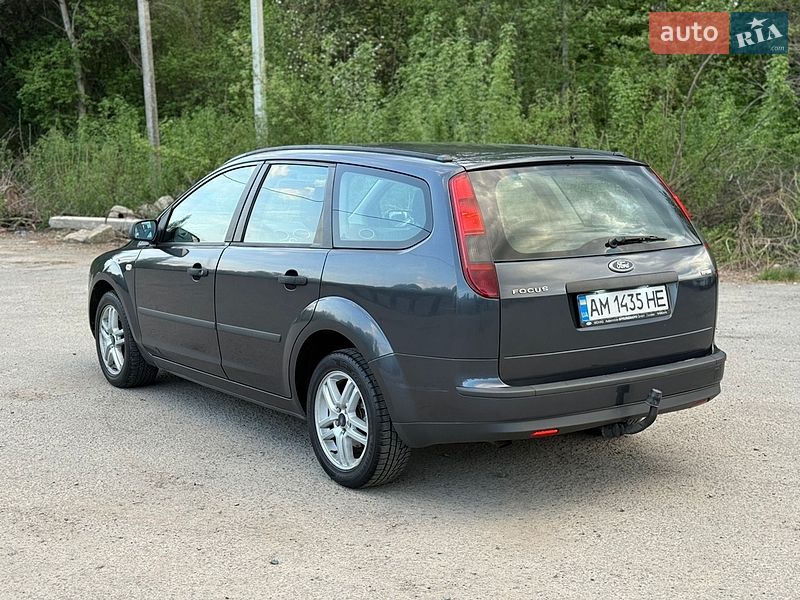 Універсал Ford Focus 2005 в Звягелі